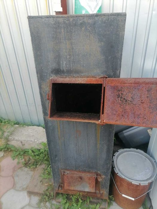 Продам котел на твердом топливе