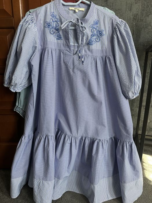 Платье размера S