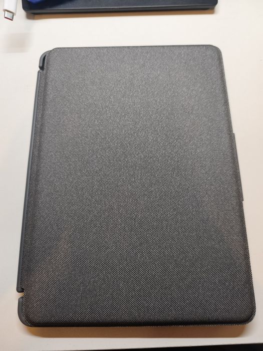 Logitech Combo Touch iPad 9 (10.2) клавиатура и трекпад