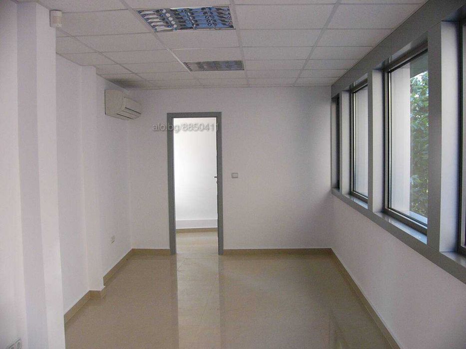 Продава се Магазин в Велико Търново, Център - 65 кв.м за 1491 €/кв.м - Снимка #1