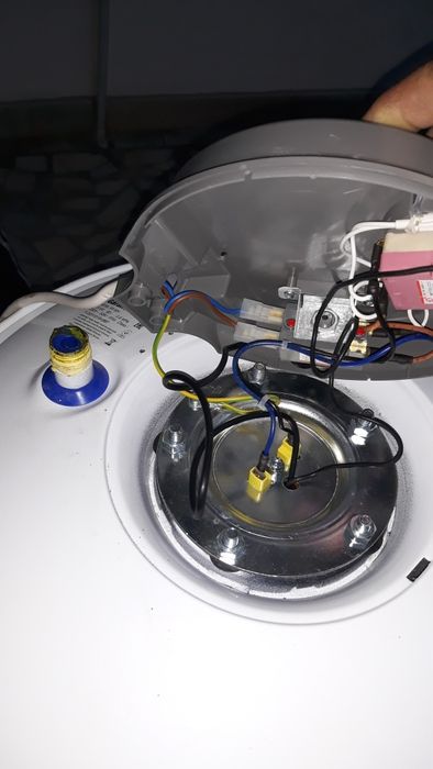 Ремонт (Ariston) воданагревателе