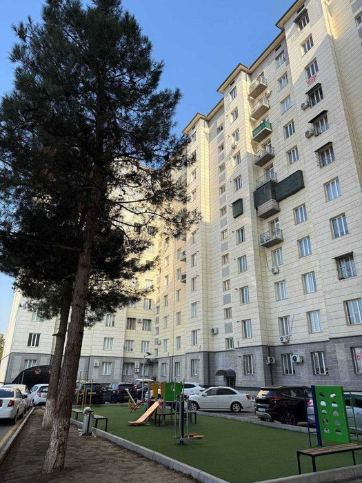 Продам квартиру в новом доме Карасу 6