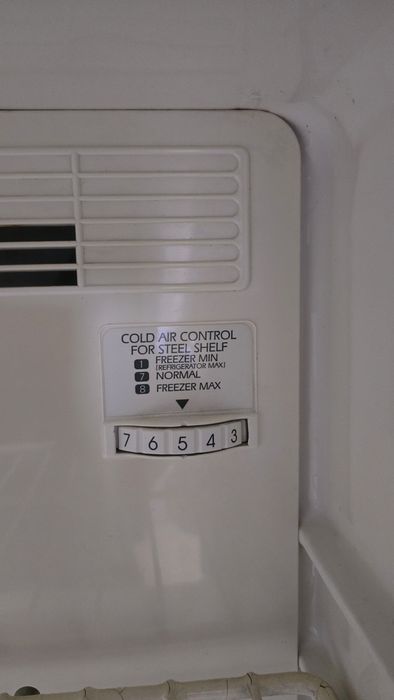 Продам LG GR-372SVF двухкамерный холодильник
