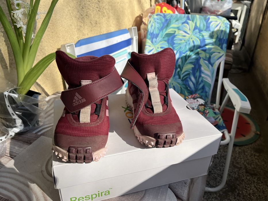 Детски зимни обувки Adidas