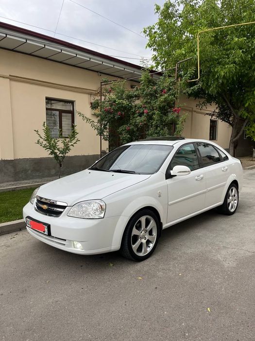 Lasetti 1.8 Avtomat