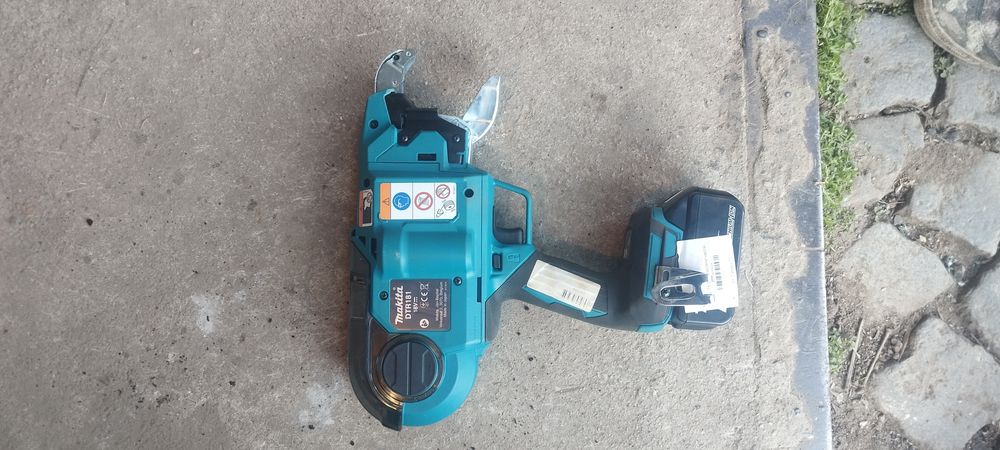 Пистолет за връзване на арматура Makita DTR181 ZJ