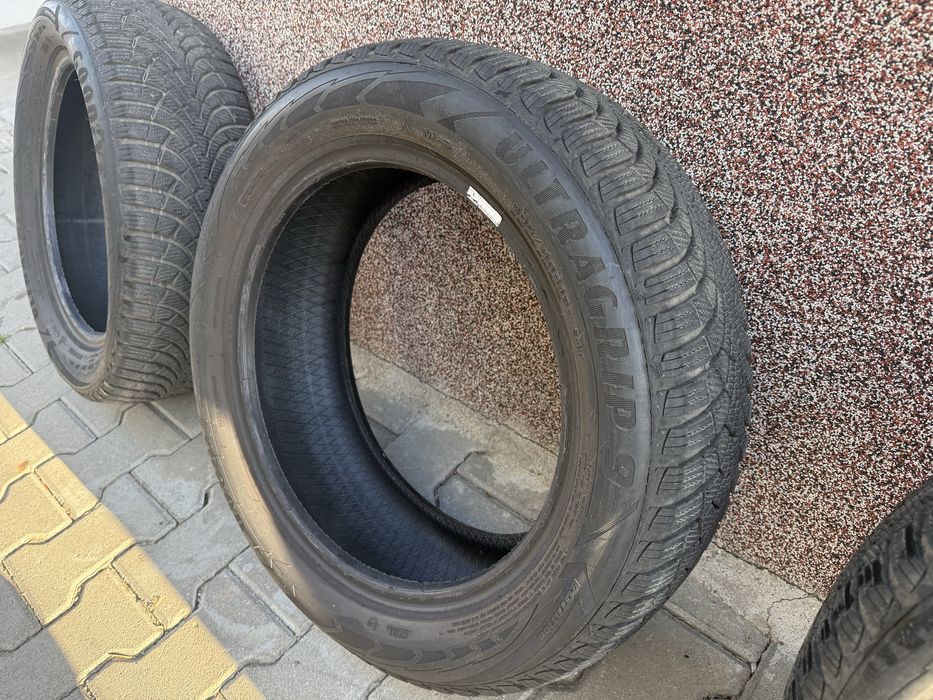 Зимни гуми 205/55/16 Good year Ultra grip 9