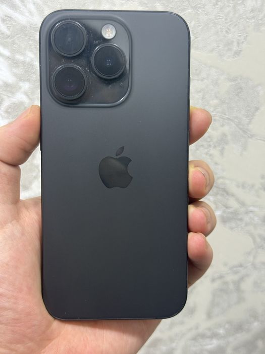iPhone 15 Pro dual