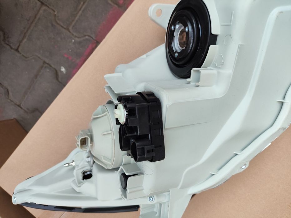 Камри 35 фара Европа