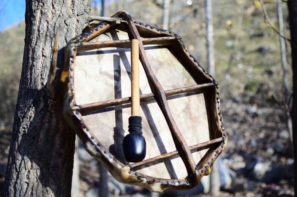 Шаманский бубен,