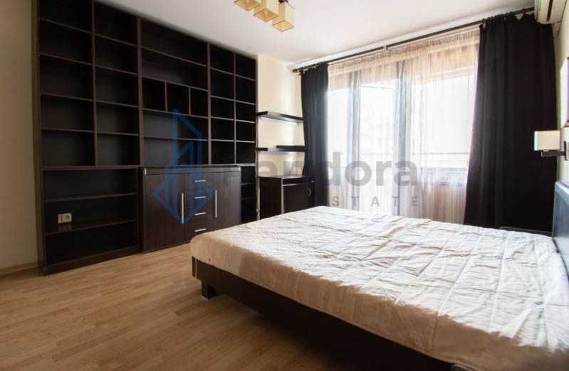 Дава се под наем Тристаен апартамент в София, Витоша - 80 кв.м за 650 € - Снимка #6