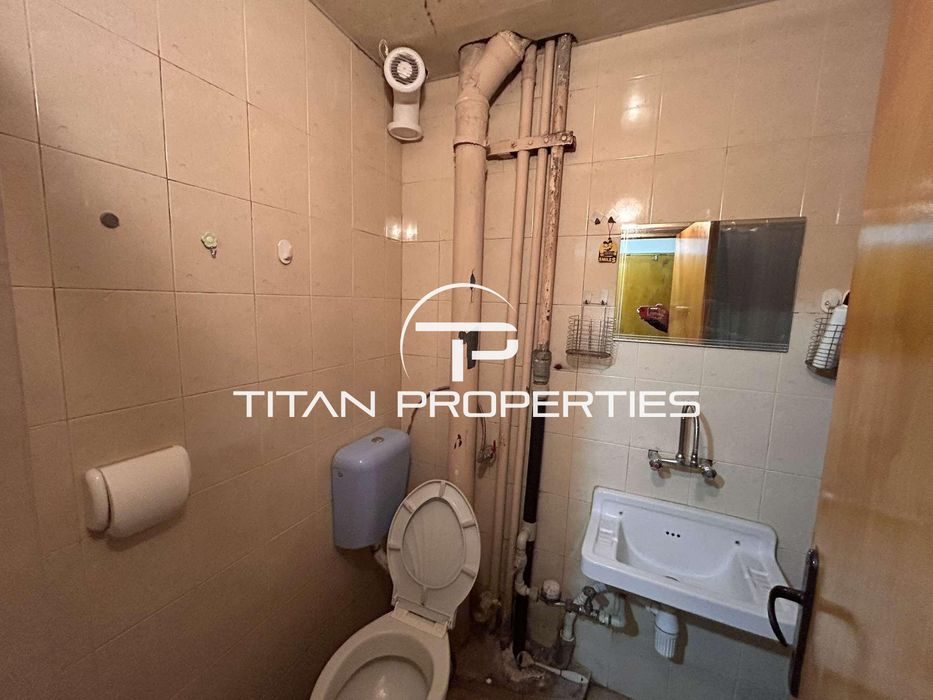 Дава се под наем Двустаен апартамент в Варна, Чайка - 70 кв.м за 281 € - Снимка #7