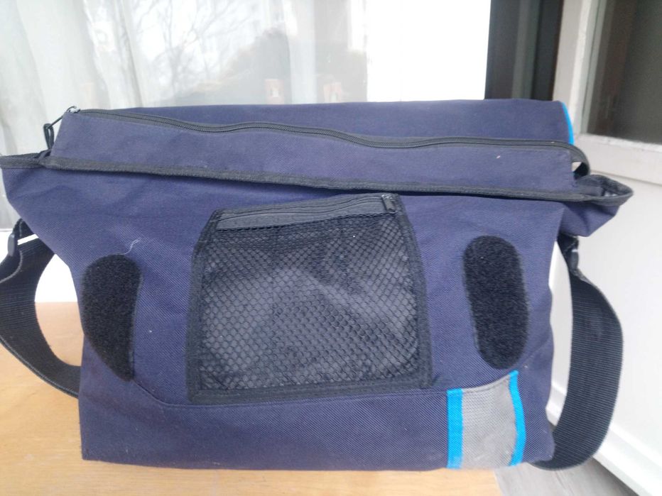 Geanta laptop diferite culori