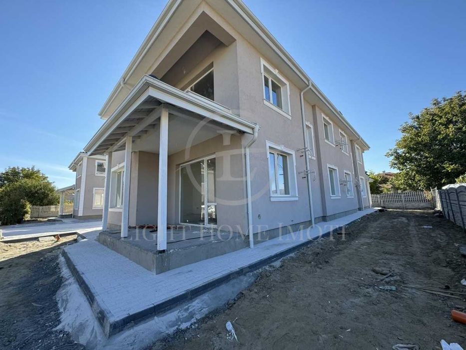 Продава се Къща в Пловдив, Коматево - 222 кв.м за 1397 €/кв.м - Снимка #17