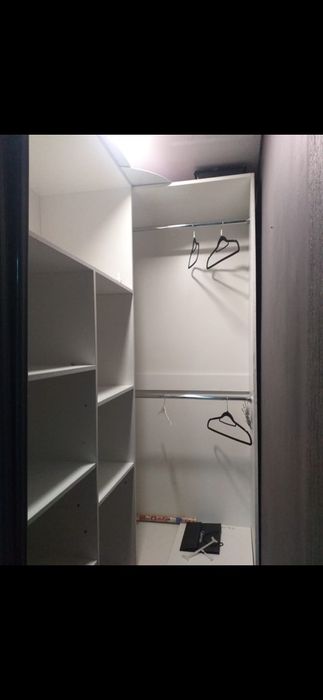 Продам гардеробную