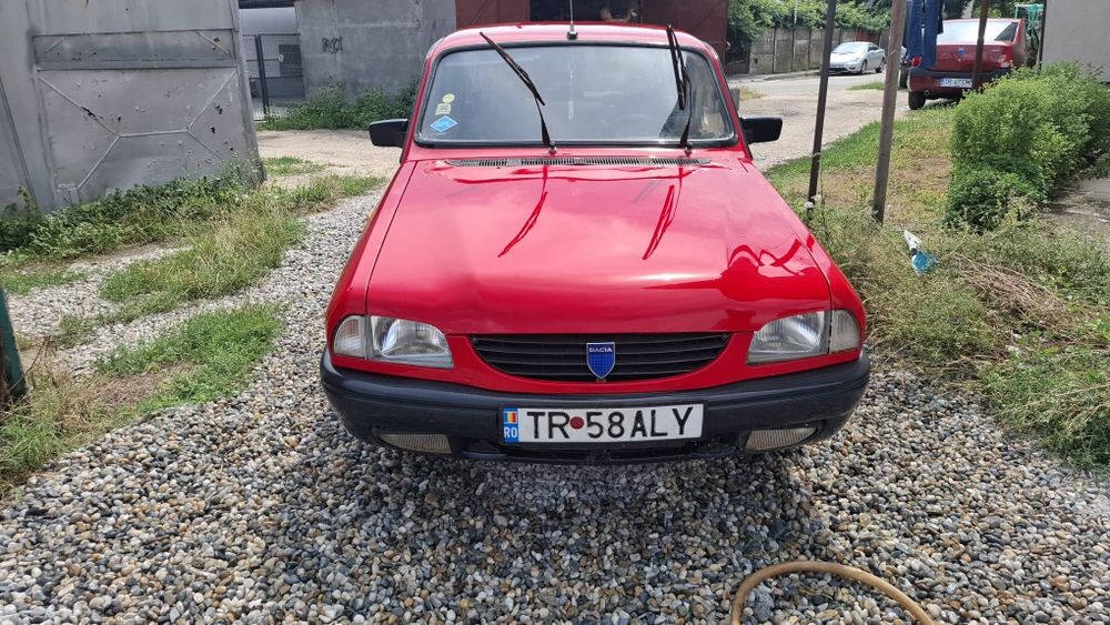 Vând Dacia  1310