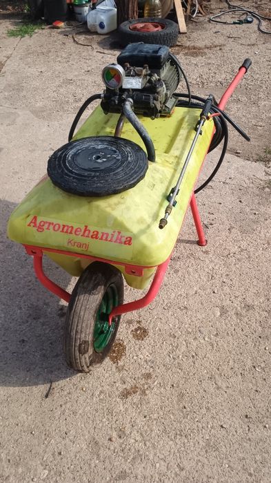 Pompa de stropit