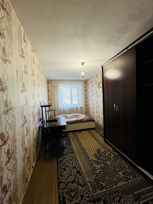 Сдам 2х комнатную в 16 мкр.