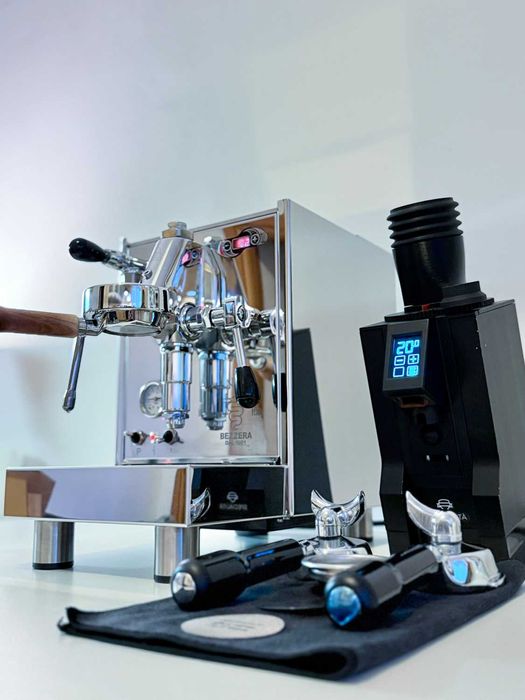 Espressor Bezzera Unica PID + rasnita Eureka Mignon Specialita