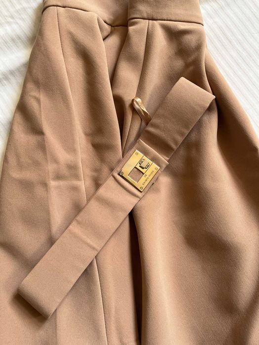 Elisabetta Franchi рокля М/Elisabetta Franchi пола М+подарък колан/H&M топ с пайети S размер нов