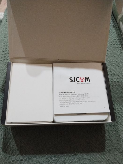 Продам экшн-камеру SJCAM SJ11
