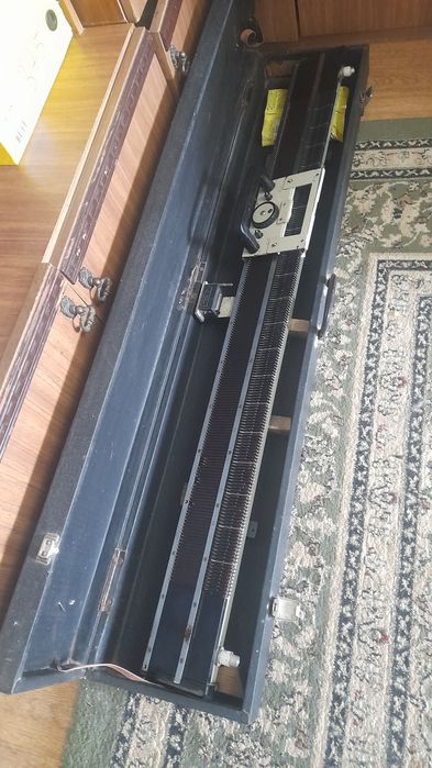 Вязальная машинка"Нива1"