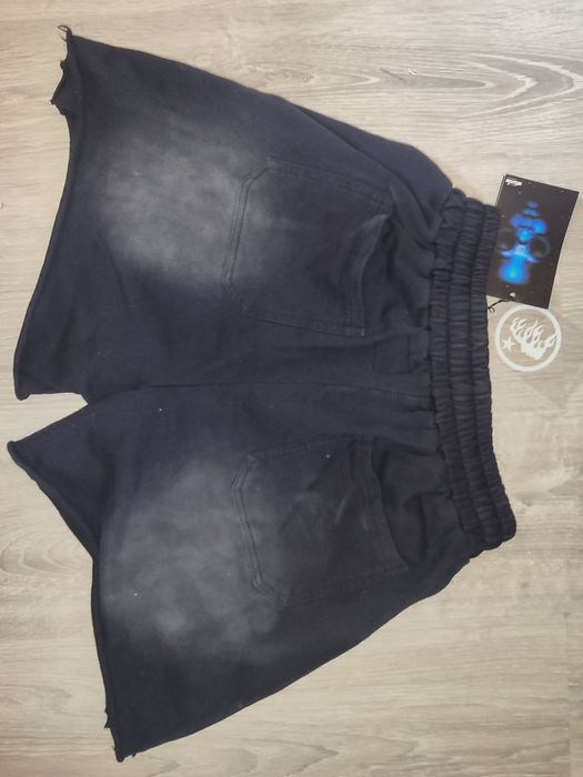шорты Hellstar black