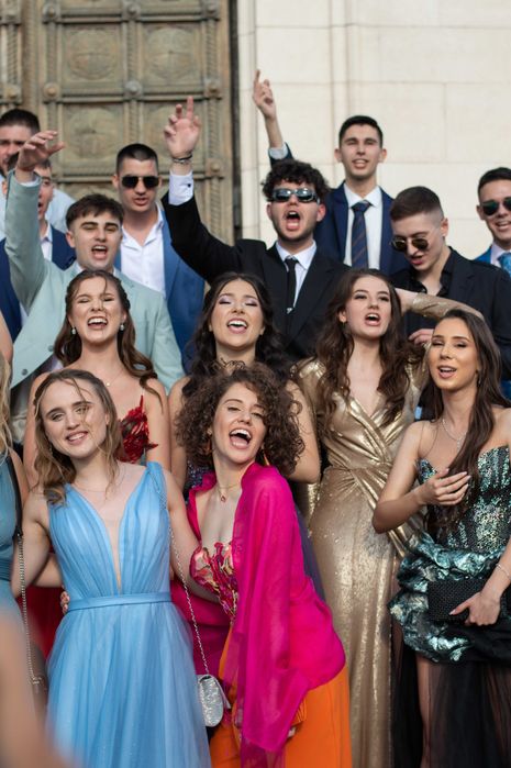 Двама фотографи за Вашия рожден ден, бал, фотосесия или друго събитие