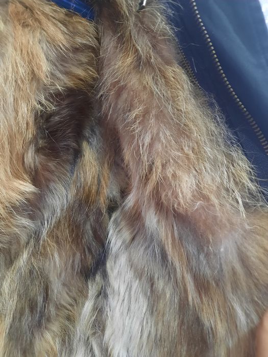 Продам парку куртку 5000