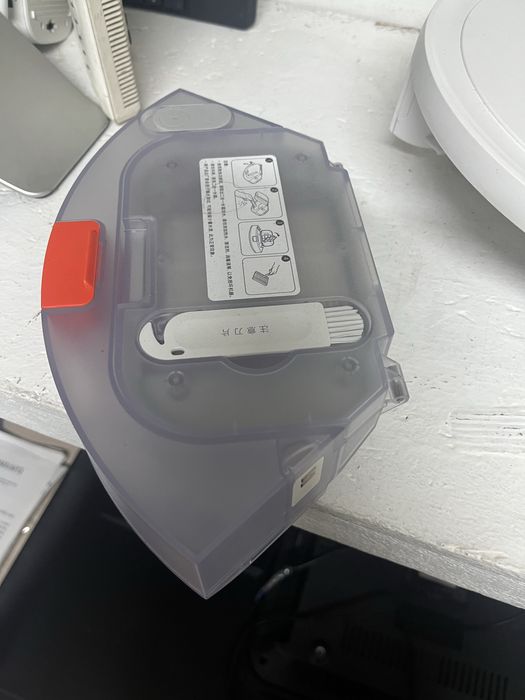 Робот пылесос