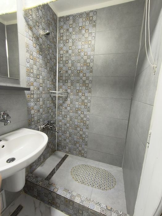 Închiriez apartament