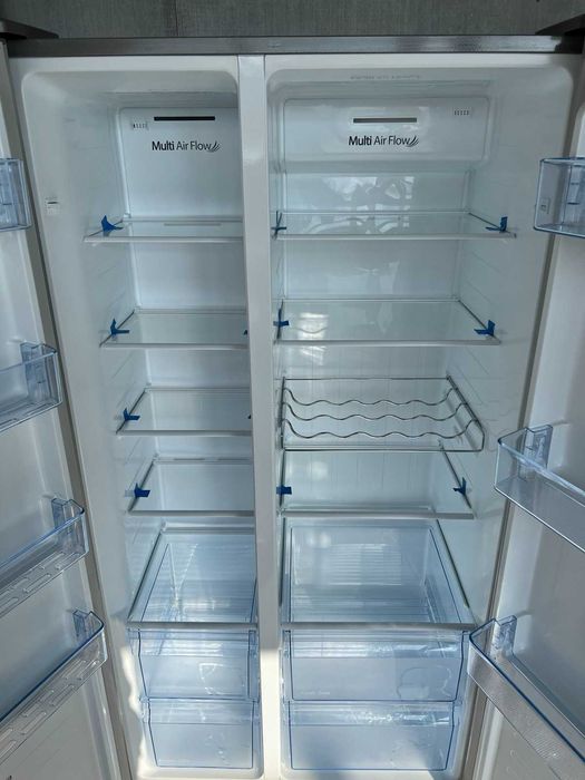 Хладилник с фризер HISENSE RS670N4BC2