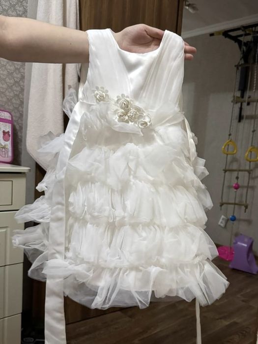 Продам платье , размер 110