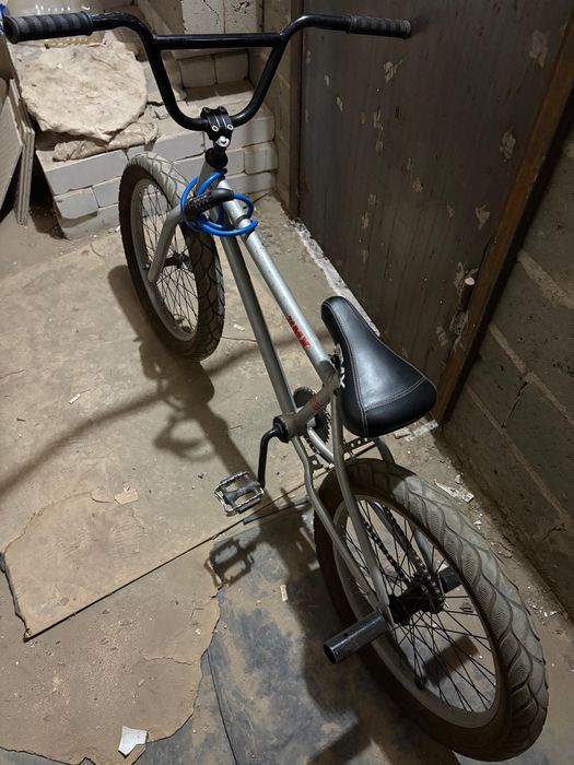 Продам Велосипед BMX