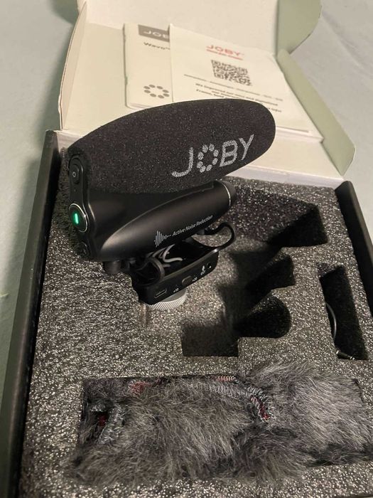 ЧИСТО НОВ насочен микрофон JOBY Wavo PRO - за камери и фотоапарати