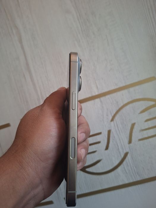 IPhone 16 pro продаю