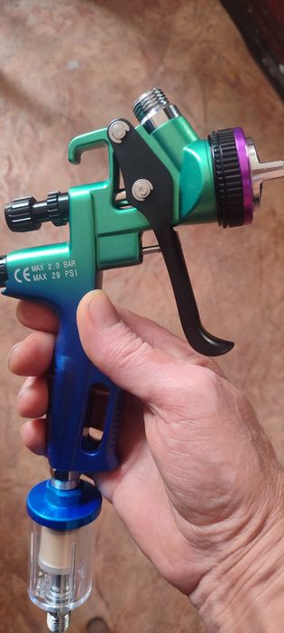 Продам пистолет для покраски . краскопульт