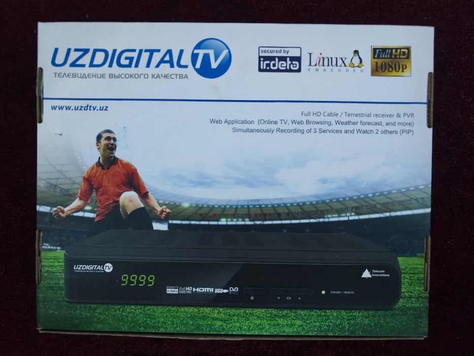 LG Телевизор, UZDIGITAL ТВ Тунер с подставкой в рабочым состоянии