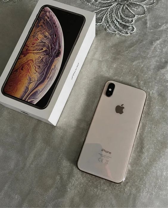 Продам iPhone XS Айфон ХС