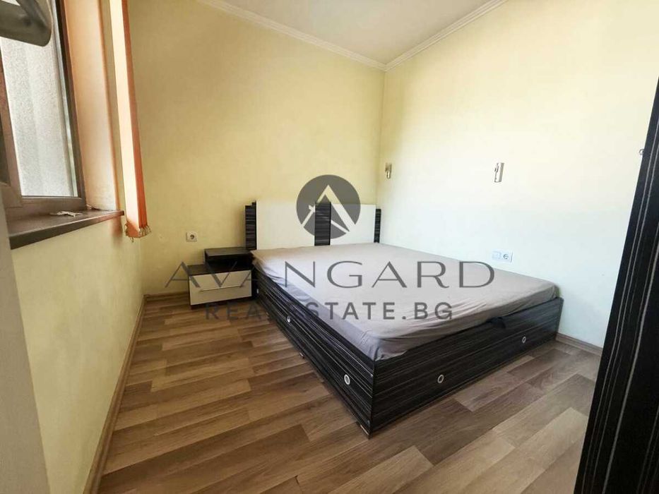Продава се Двустаен апартамент в Пловдив, Център - 38 кв.м за 1503 €/кв.м - Снимка #4