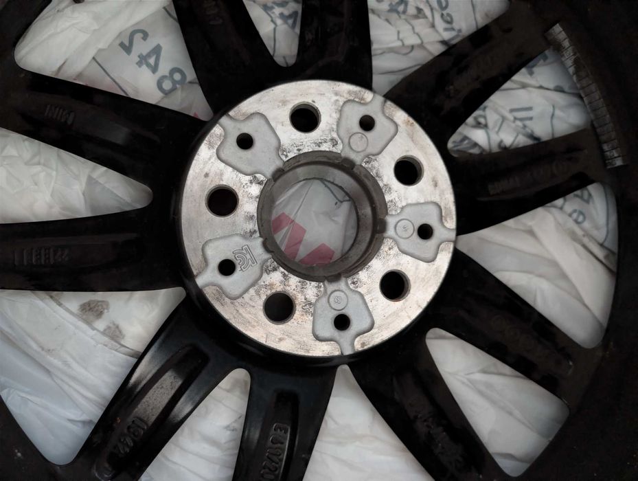Set roți iarnă originale MINI JCW R18 – Countryman F60
