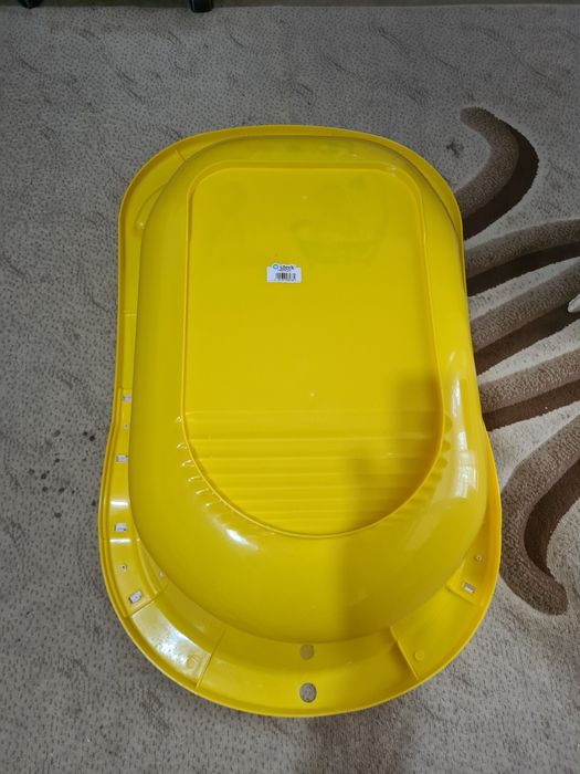 Cadita Sterk Lux galbena cu zona antiderapanta + suport accesorii NOUA