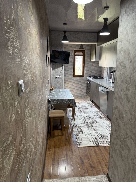 Сдается квартира 3х комнатная Паркентский базар