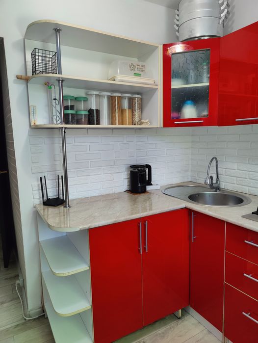 Продам кухонный гарнитур