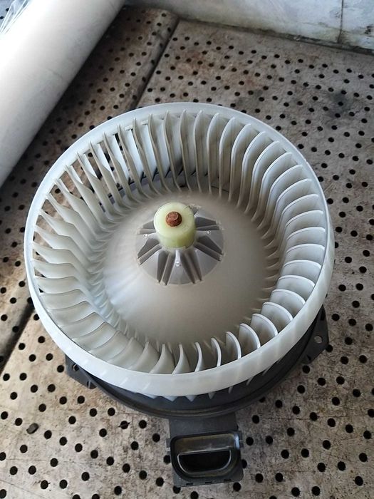 Aeroterma ventilator habitaclu 2.4 b jeep patriot 2006 ay2727005101