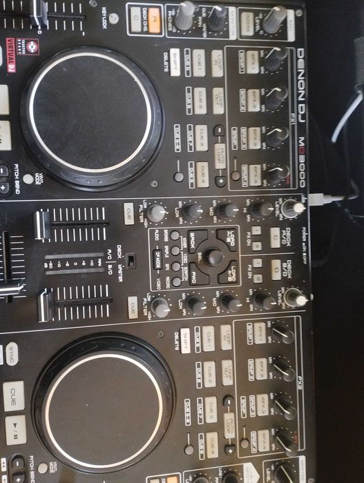Denon mc 3000 gj конзола