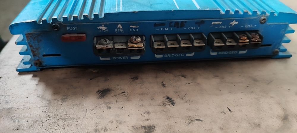 Продам усилители разные цены уточните от 5000 и выше