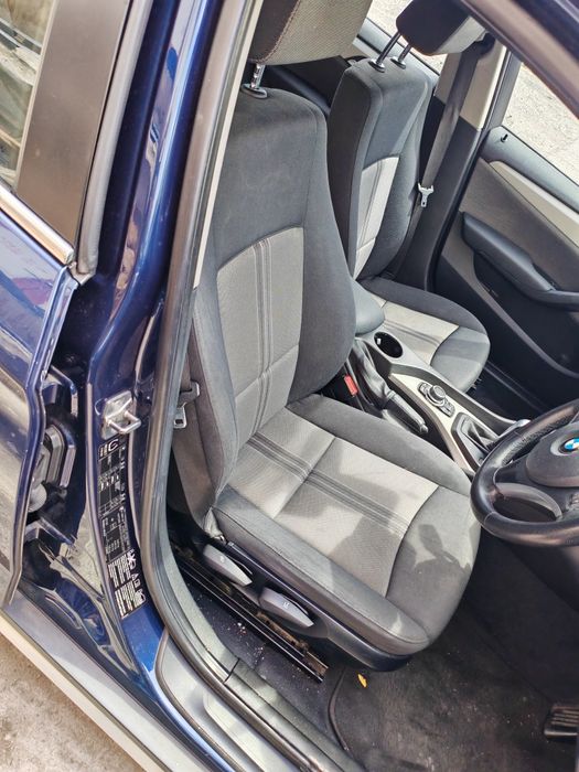 Dezmembrez BMW X1 e84 2.3d