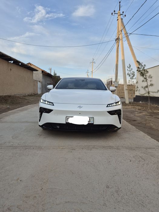 Dongfeng ep 007 gybrid