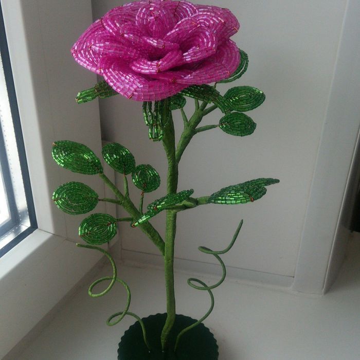 Розы из бисера